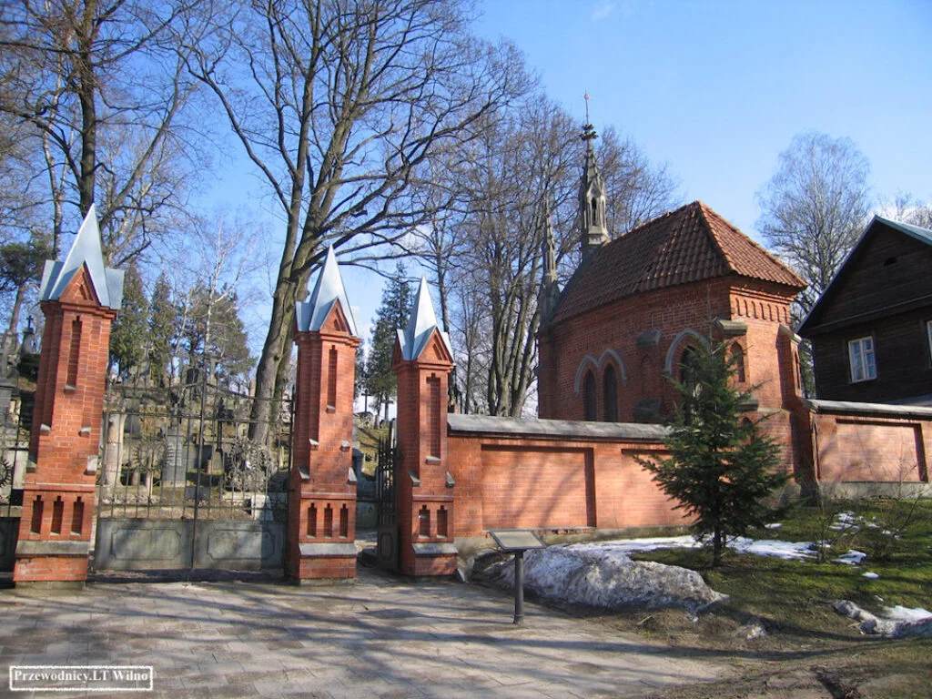 wilno przewodnik polski cmentarz na rossie 1080x1