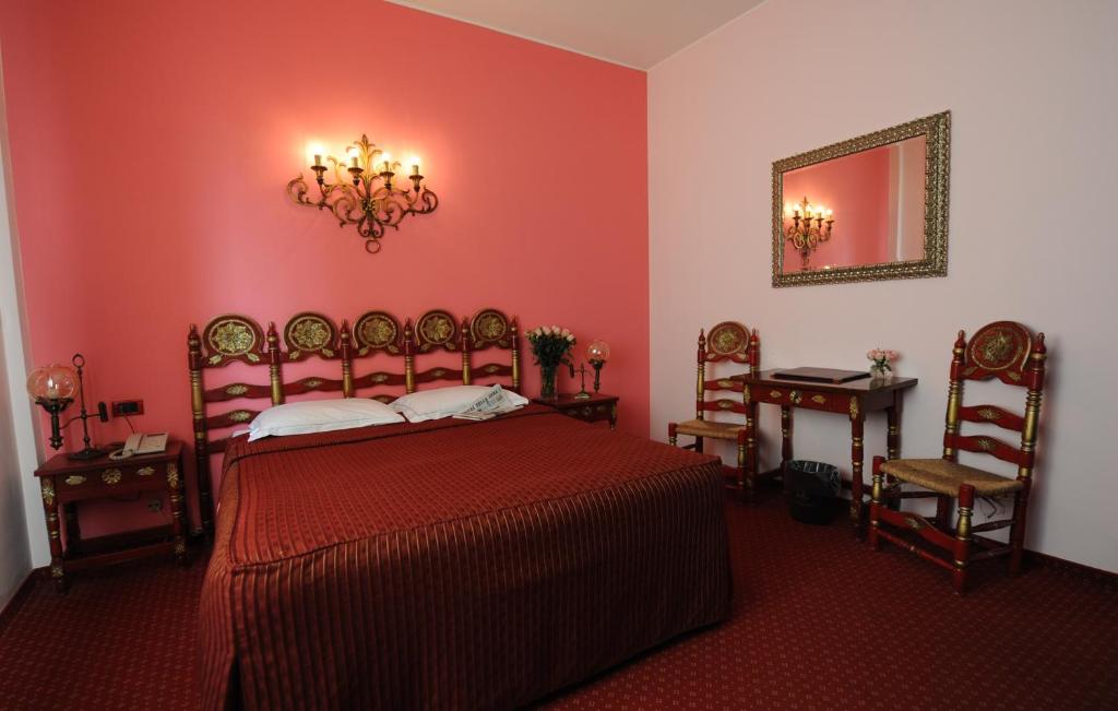 Bergamo przewodnik hotel citta dei mille